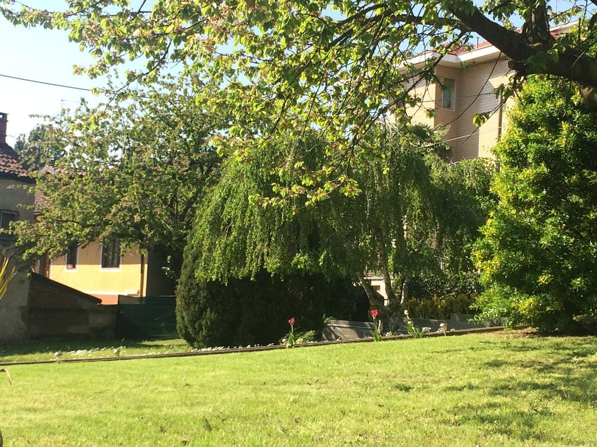Ferienwohnung I Ciliegi Moncalieri Exterior foto
